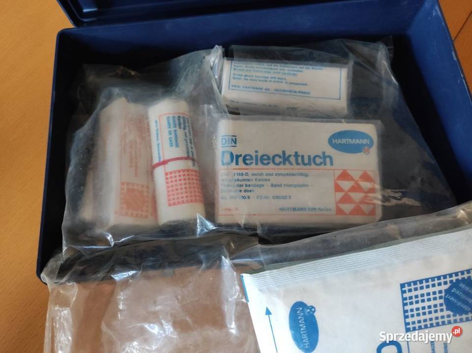 Zestaw podróżny pierwszej pomocy apteczka