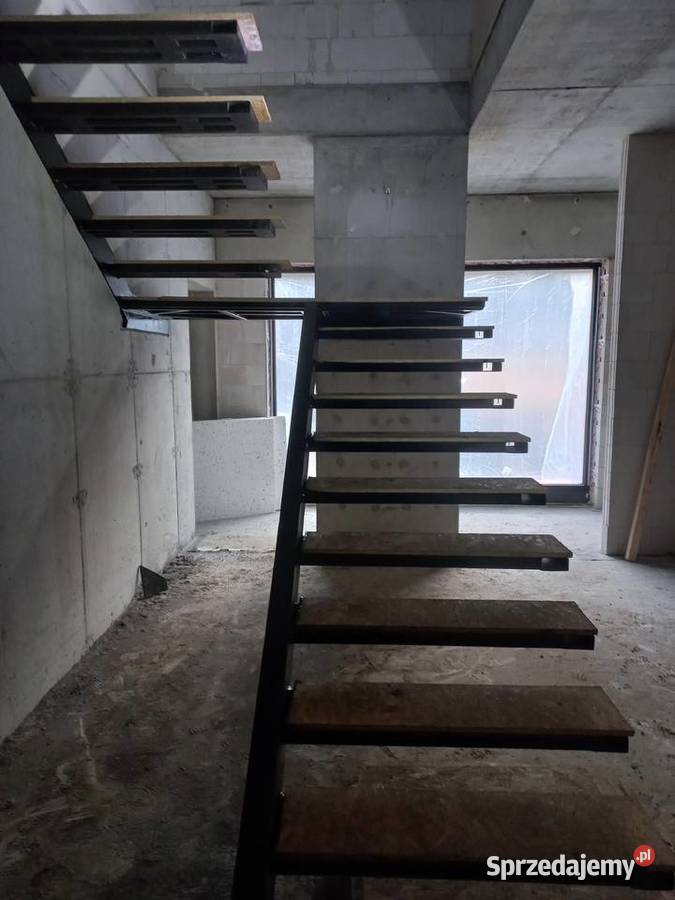 Schody nowoczesne zabiegowe skretne Schody wewnętrzne Stojadła