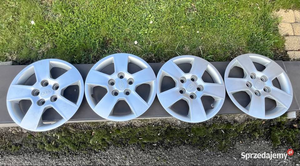 Kołpaki R15 Kia 5x1143 oryginalne sprzedam