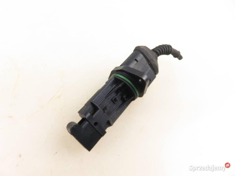 PRZEPŁYWOMIERZ AUDI A4 B5 19 TDI F00C2G2027