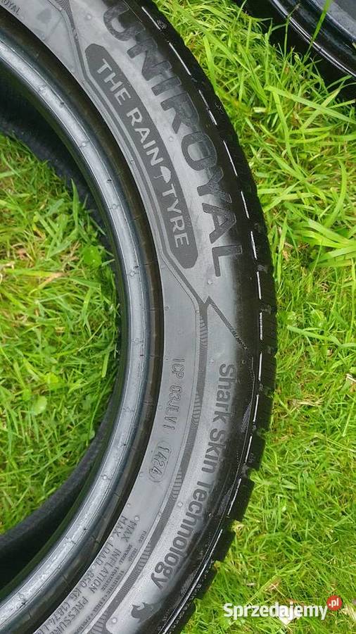 komplet opon zimowych R18 Uniroyal Winterexpert 55 Mikołów