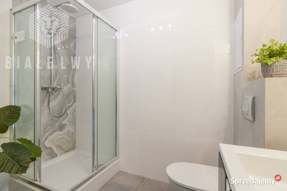 Ogłoszenie kamienica 3058m2 Grodzisk Mazowiecki Rok budowy 1997