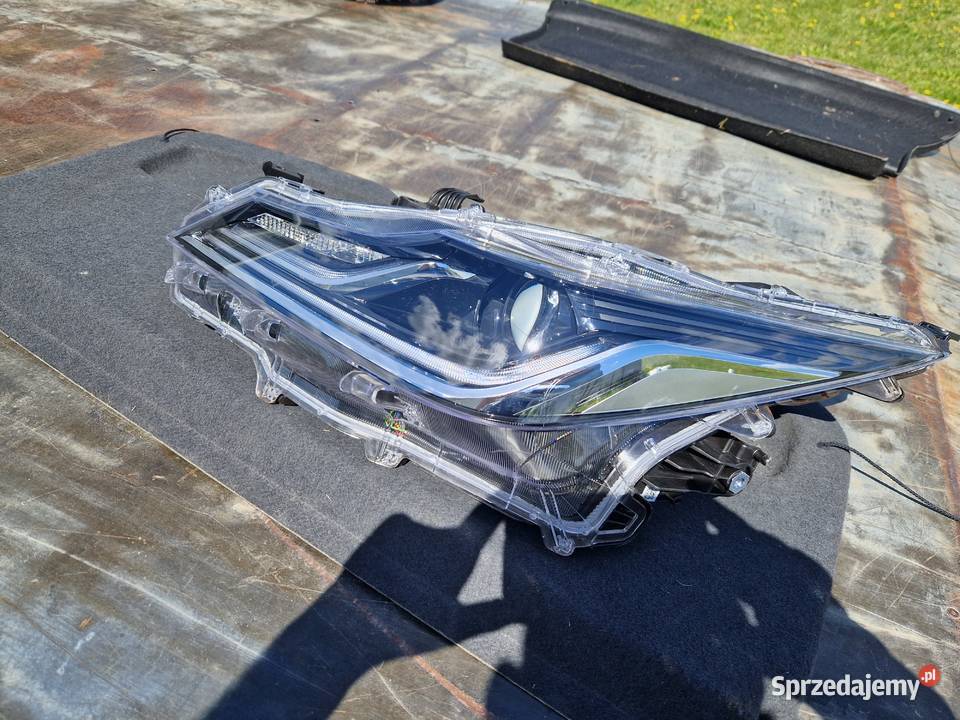 Toyota Corolla E21 sedan reflektor FULL LED ORG podkarpackie Mielec