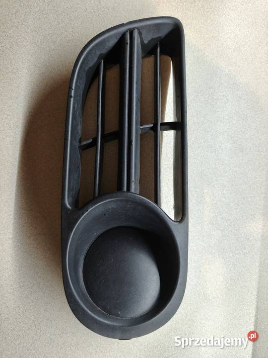 Zaślepka halogenku Fabia 1 lift Buczek sprzedam