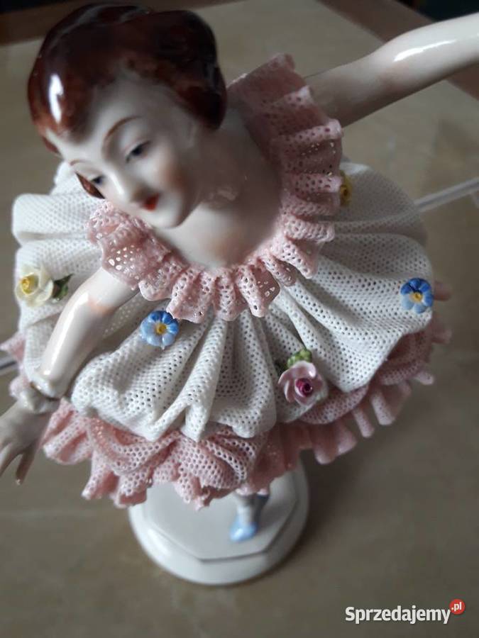 VOLKSTEDT BALETNICA FIGURA KORONKI ANTYK Janów Lubelski
