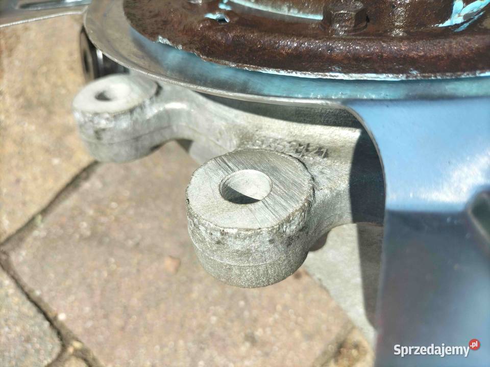 Zwrotnica prawa tylna BMW E63 E64 E65 E66 Stan sprzedam