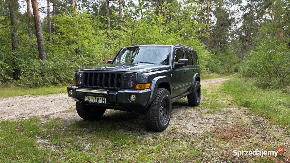 Jeep Commander 47 V8 231 LPG 4x4 QuadraTrac Lift welurowa tapicerka Włocławek