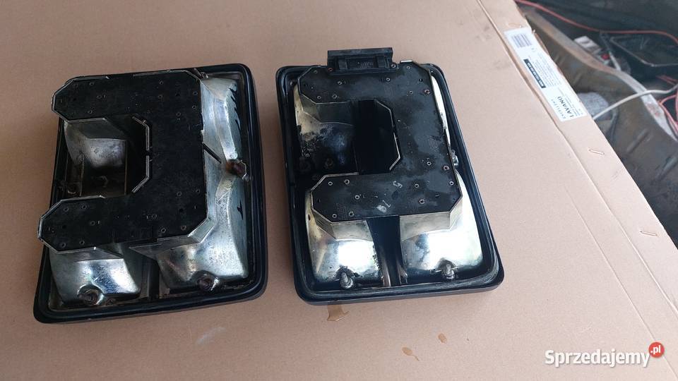 Fiat 132 lampy tylne Motoryzacja Sieradz