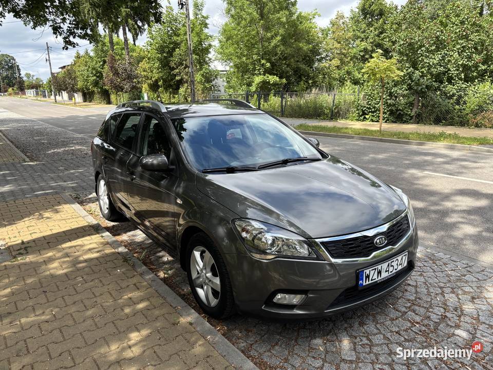 Kia ceed 2011 16crdi 115 kombi Zwoleń