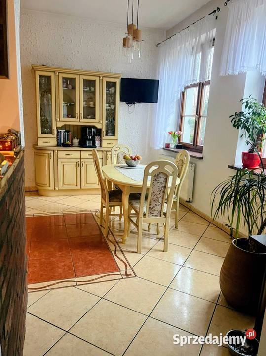 Mieszkanie pół domu na Warmii 100m2 garaż 40m2 Sprzedaż warmińsko-mazurskie Bornity