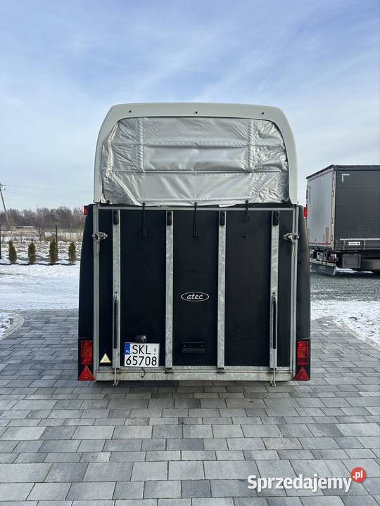 Przyczepa do przewozu 2 koni dmc 2000 Mokra