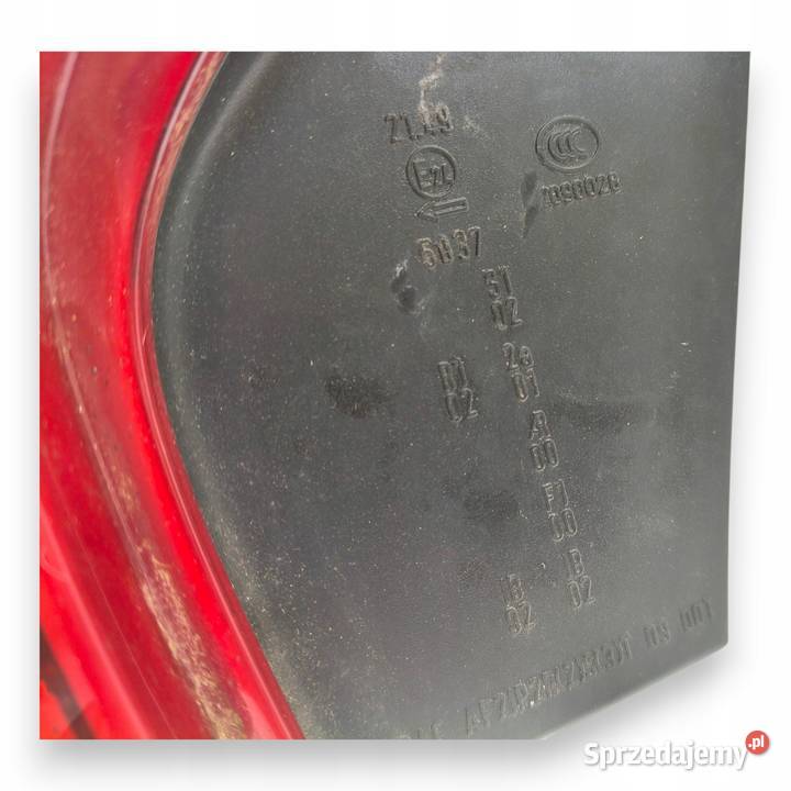LAMPA LEWA Volvo V60 20102018 tylna tylnia lewy Lampy tylne