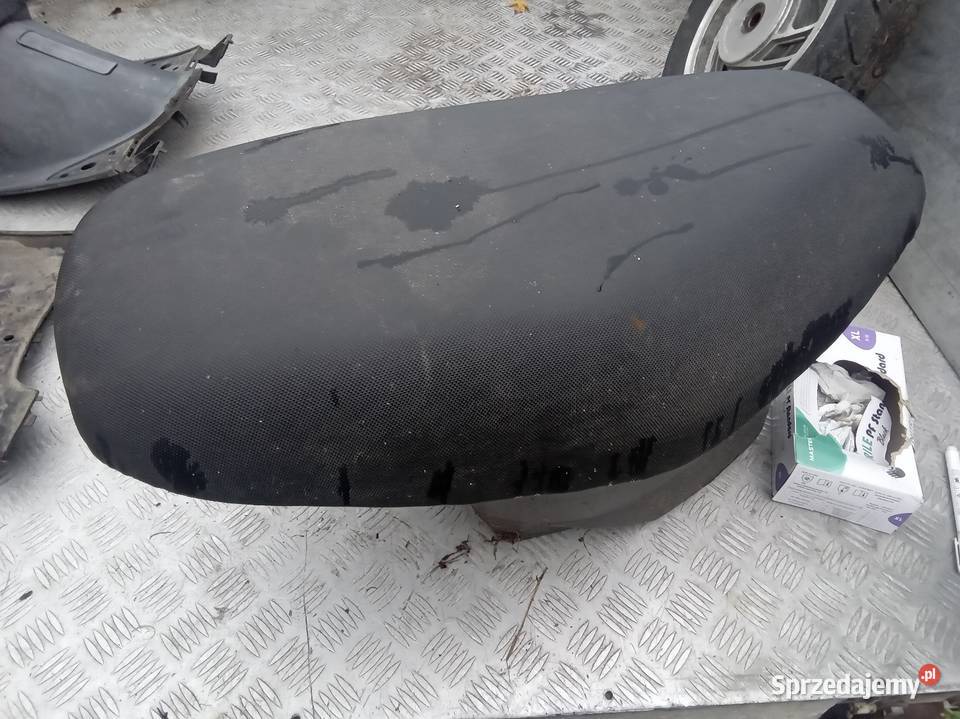 Siedzenie kanapa ze schowkiem skuter koło 10 Siedzenia Namysłów