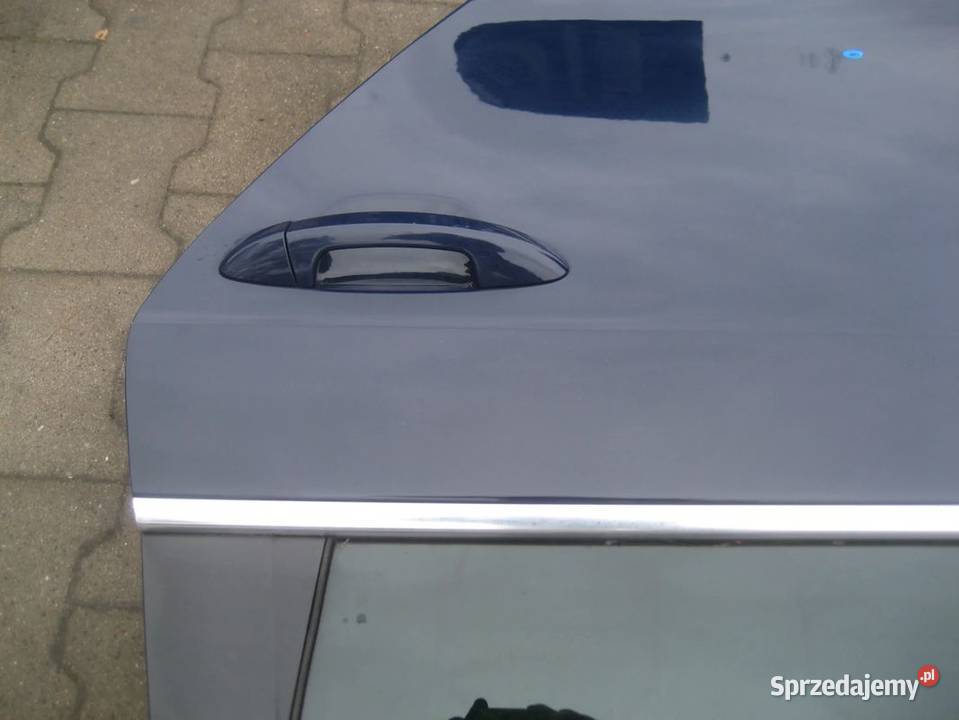 vw passat b6 kombi 0510r drzwi tył lewe kod LA5E Drzwi wielkopolskie sprzedam
