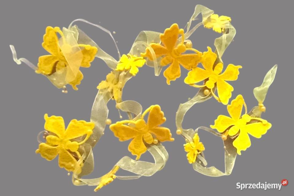 Ozdoba żółte motyle z filcu z koralikami na małopolskie