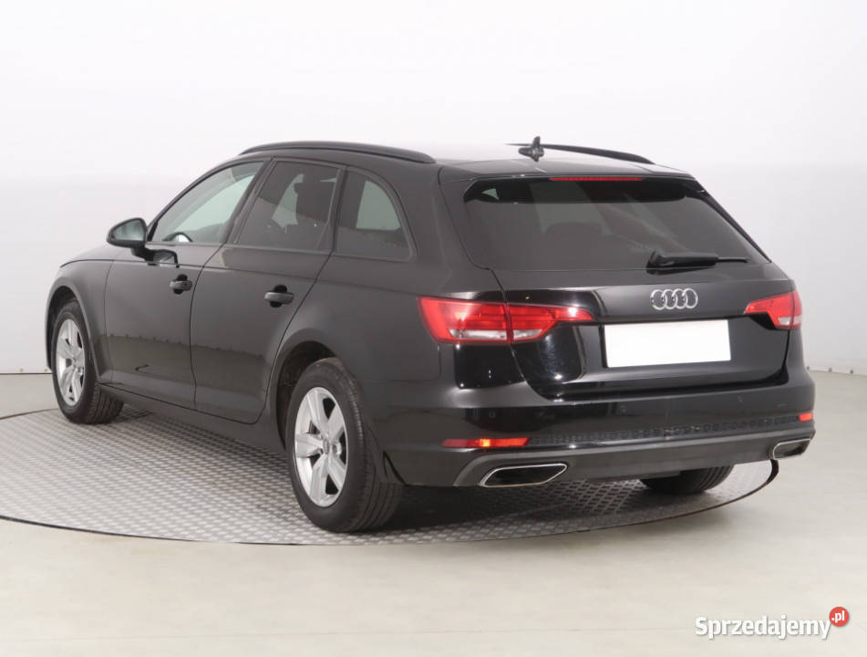 Audi A4 20 TDI światła przeciwmgielne Piaseczno sprzedam
