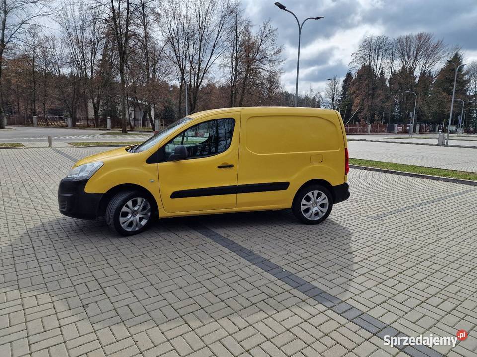 Citroen berlingo 2017r bluehdi radio Łuków