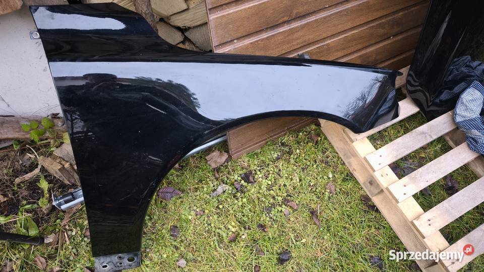 błotnik prawy przód Volvo S80 II 2014r Kielce
