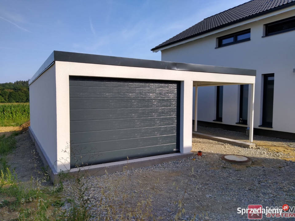 Garaż z wiatą na zgłoszenie tynkowany blaszany Wrocław