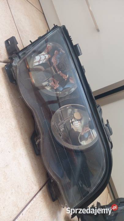 Sprzedam lampy przednie przed lift BMW E46 Sośnica