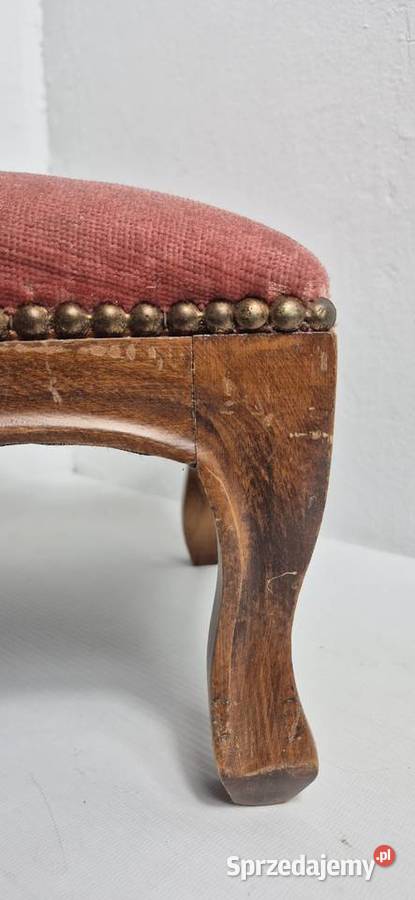 Stylowy Podnóżek Vintage Różowy Welur Drewno lubelskie Biłgoraj