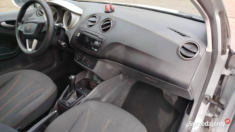 Seat Ibiza 14 benzyna 86 5 Drzwi Zadbany Bytów sprzedam
