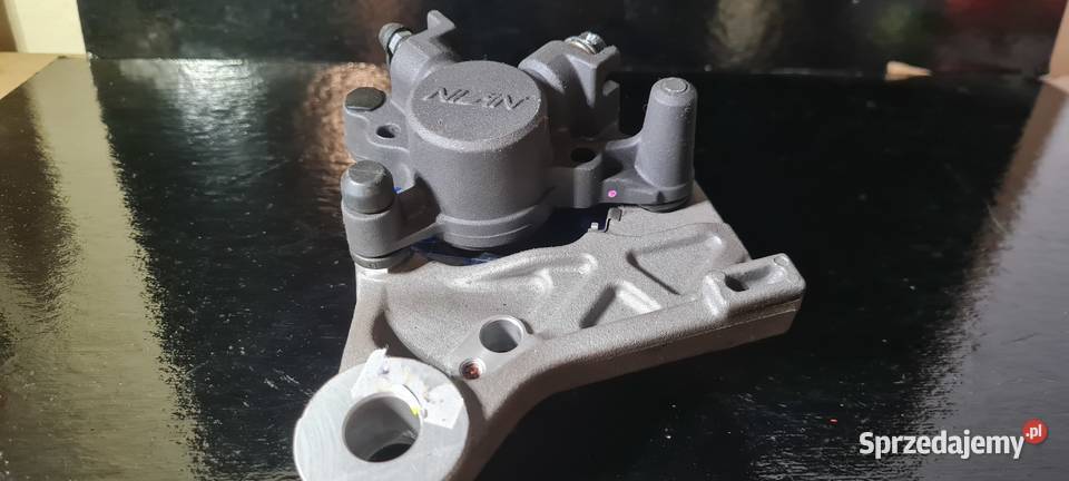 Honda CB 125 R zacisk tył ABS klocki nowe