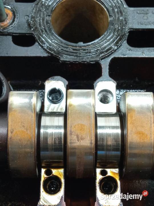 GŁOWICA KOMPLETNA 058103373D 18 20V VW