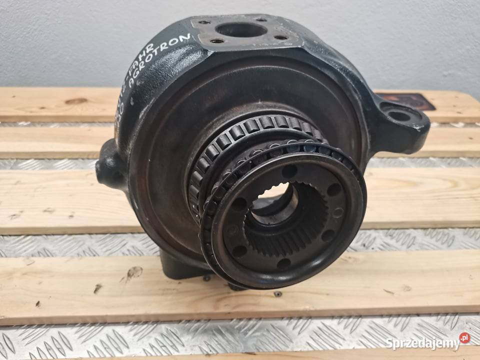 Deutzfahr K Agrotron Zwrotnica lewa Carraro wielkopolskie sprzedam