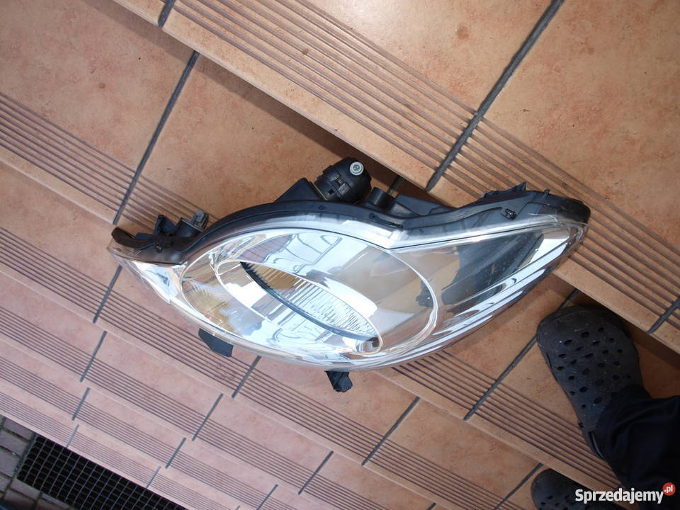 Peugeot 107 lampa lewa 2005 2014r europa Kalisz sprzedam