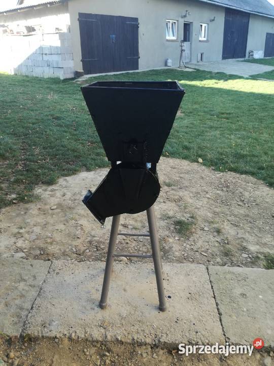 Śrutownik do zboża Stróżna