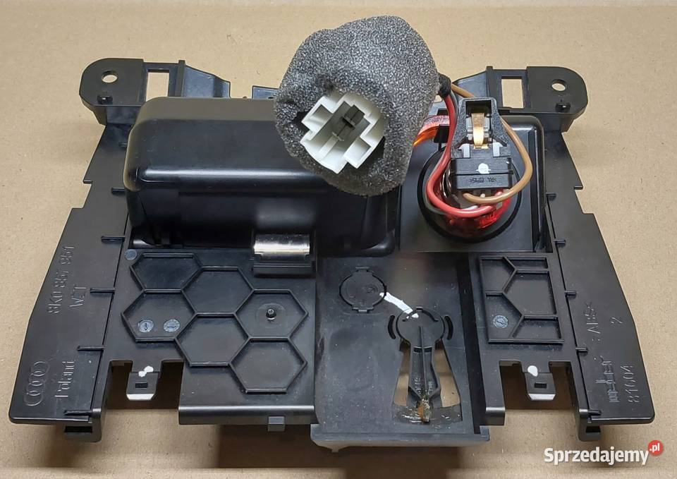 POPIELNICZKA AUDI A4 B8 A5 Q5 8K0857965 Mielęcin
