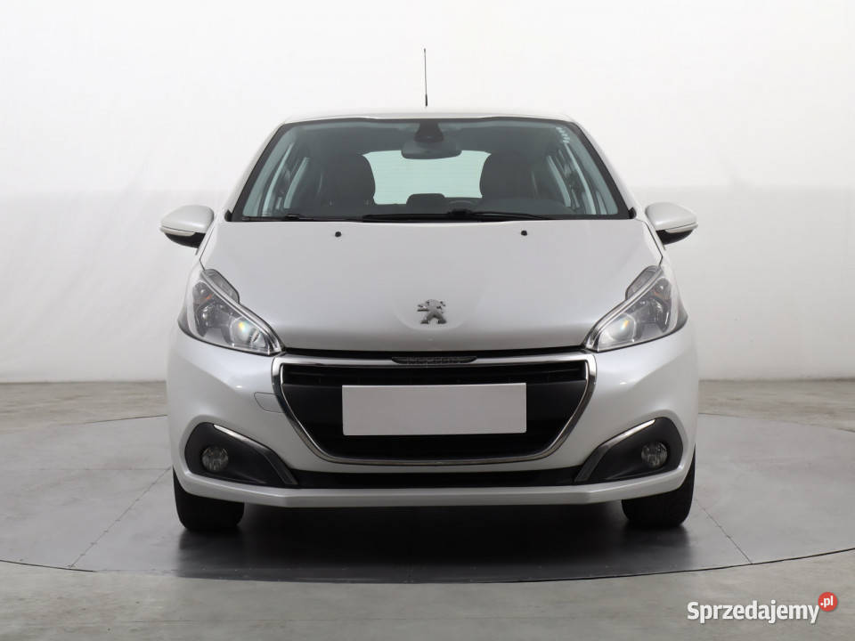 Peugeot 208 12 PureTech isofix
