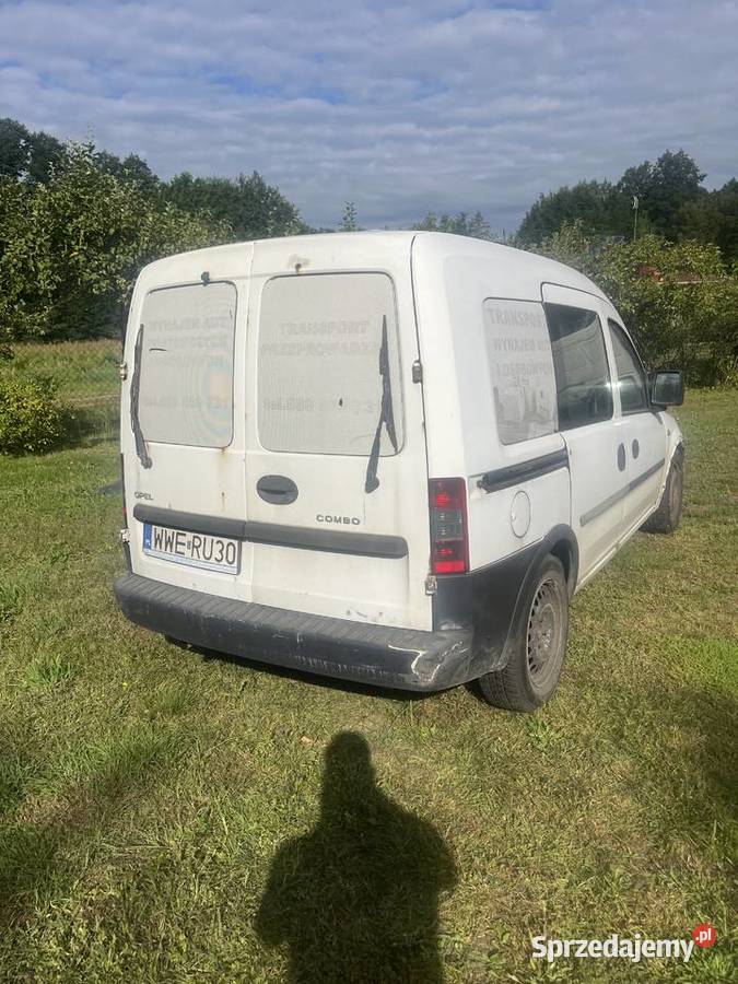 Opel Combo 2004r 18 isuzu Samochody osobowe sprzedam