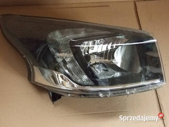 Lampa przód prawa Opel Vivaro Renault Trafic Motoryzacja Białystok