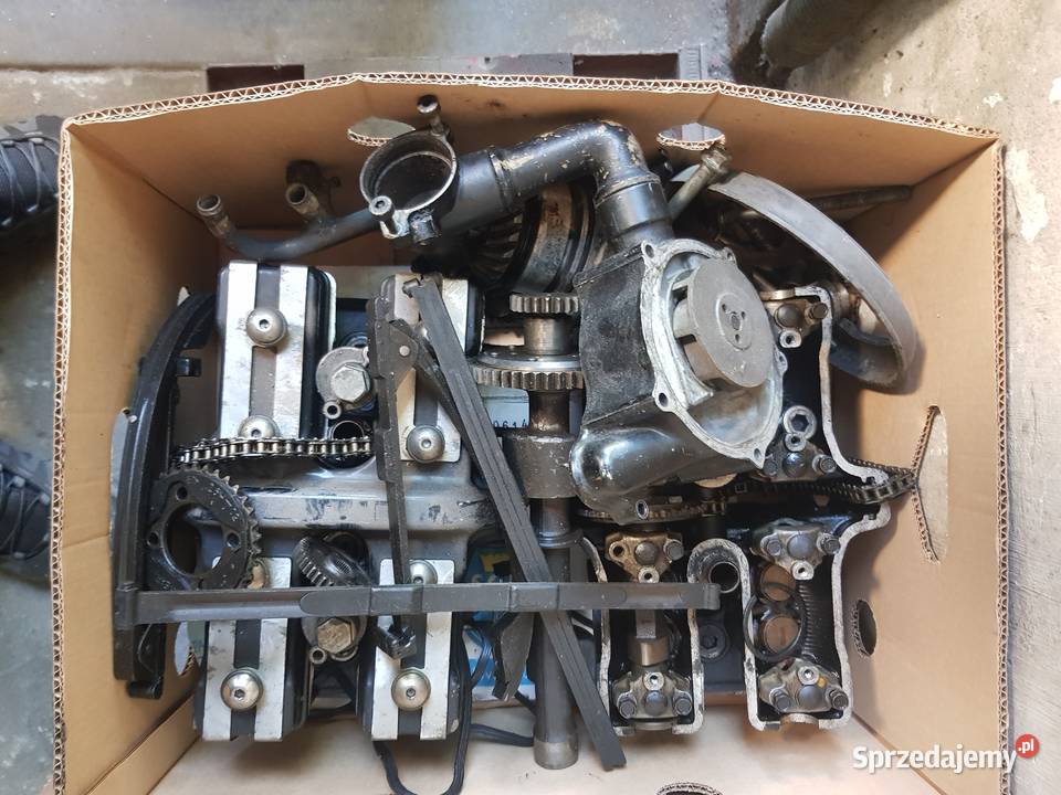 YAMAHA V 1200 glowica slizg czesci świętokrzyskie Jędrzejów