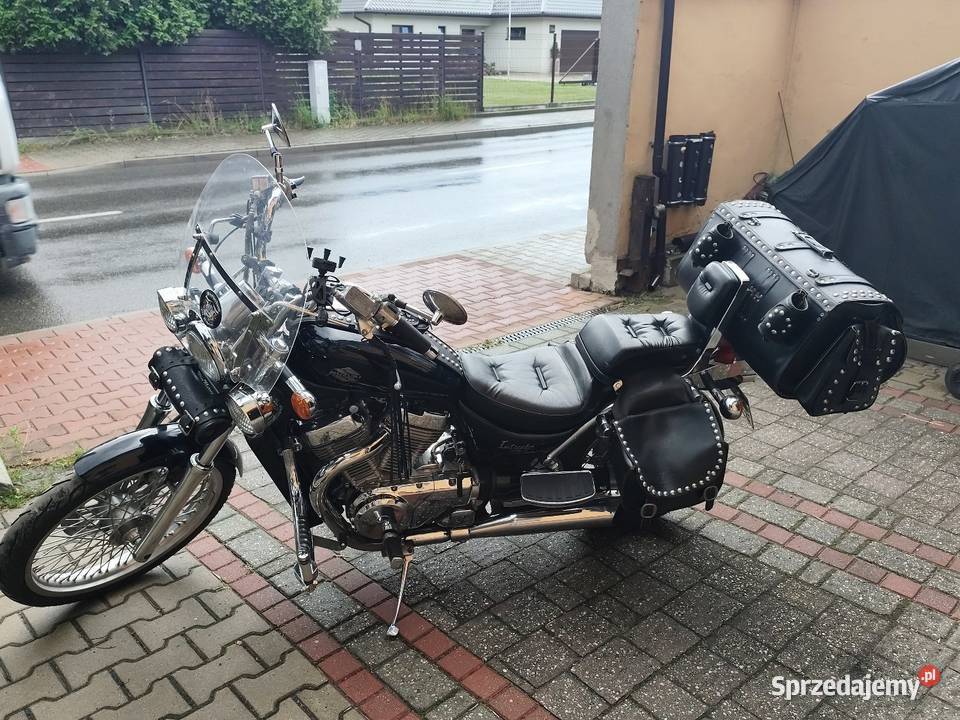 Suzuki Intruder czterosuwowy