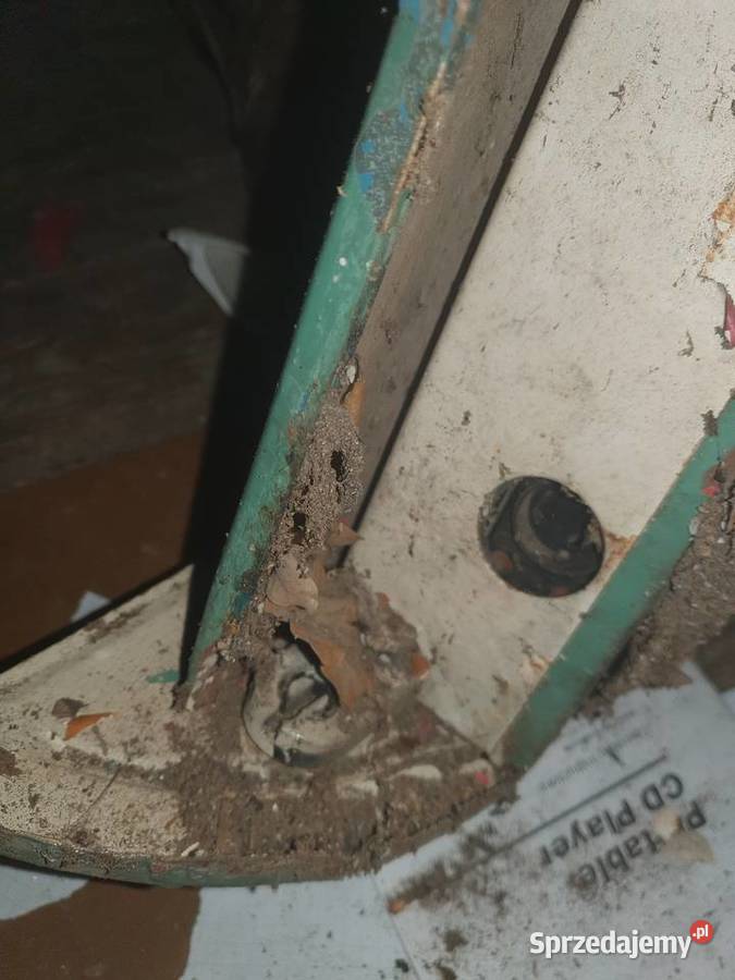 Stara industrialna oprawa lampa uliczna Warszawa