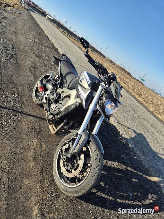 Yamaha mt09 2013r ABS akrapovic 39000km Ostrów Wielkopolski