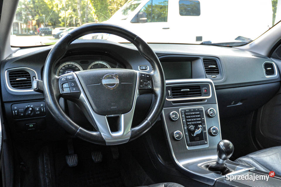 Volvo V60 20d 163 Skóry dolnośląskie