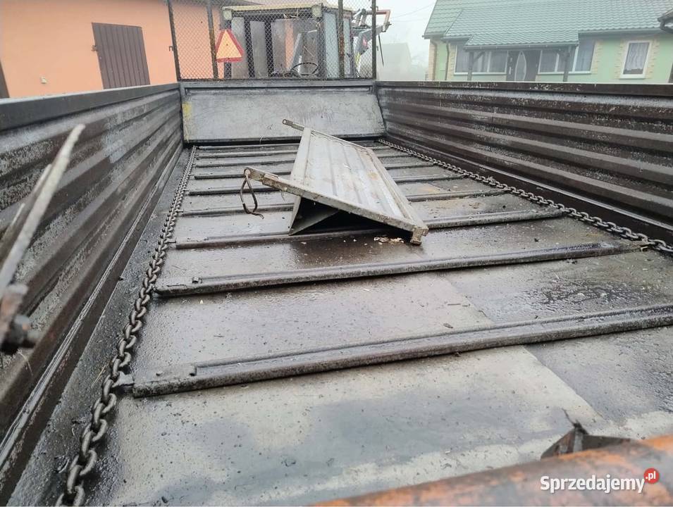 Rozrzutnik jednoosiowy nieuszkodzony Krasew