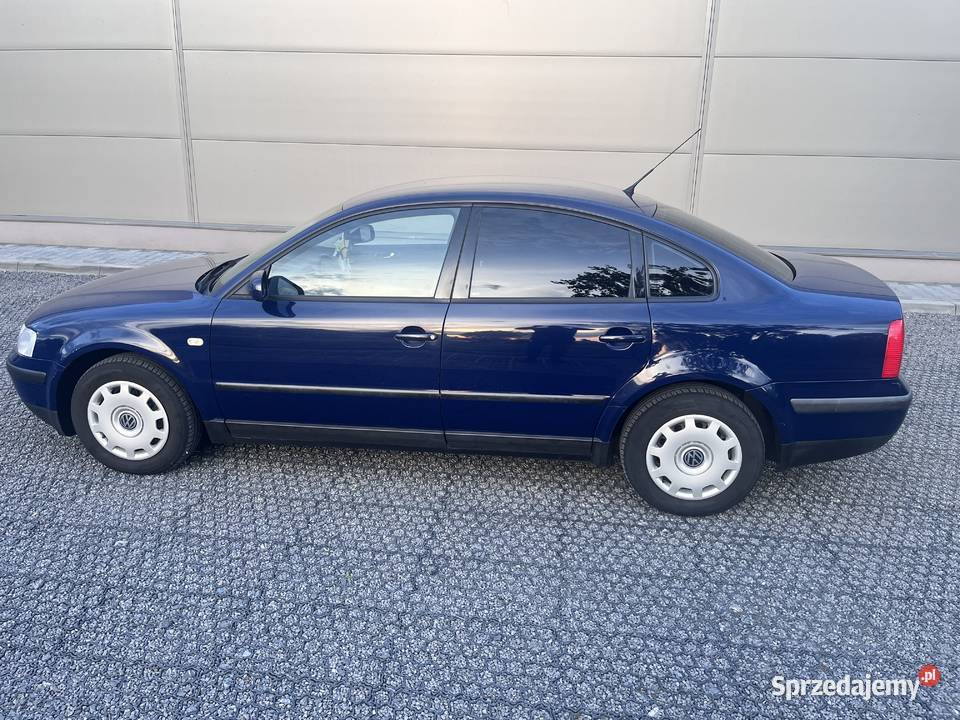 VW Passat 16 benzyna 1999 Passat Gryfino
