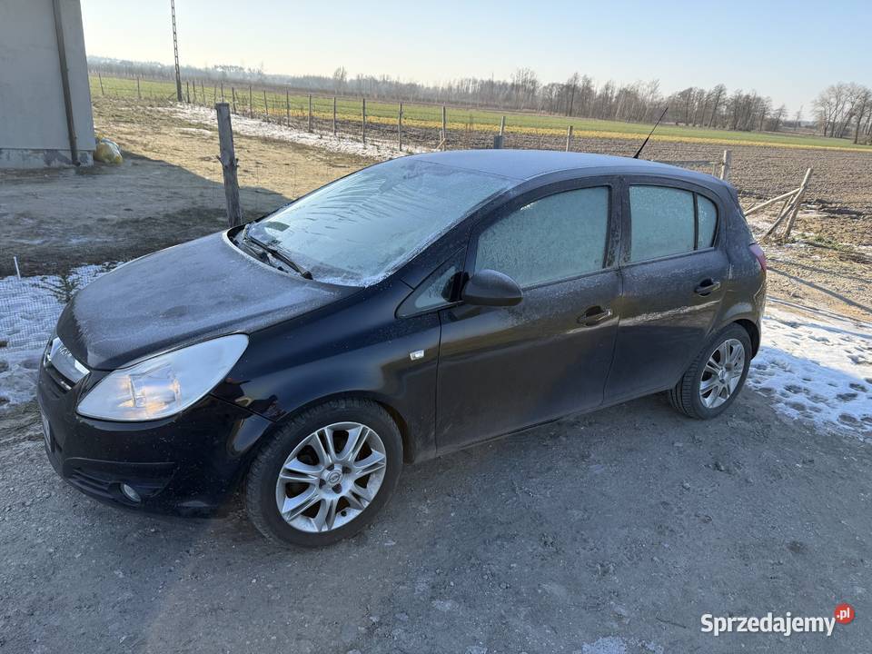 Opel Corsa 2010 benzyna LPG Koło sprzedam