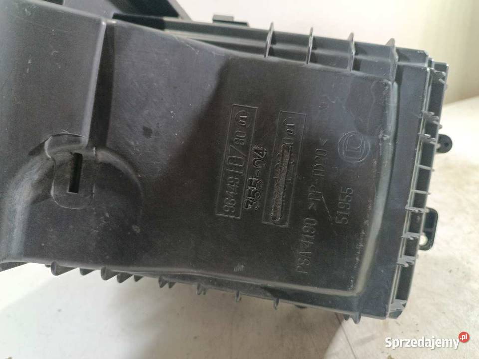 OBUDOWA FILTRA POWIETRZA PEUGEOT 407 20 HDI Obudowy filtrów