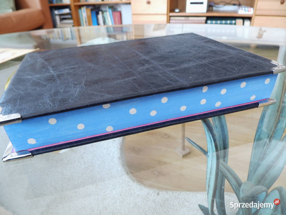 Książka kucharska Oprawa skórzana Prezent Radzewice