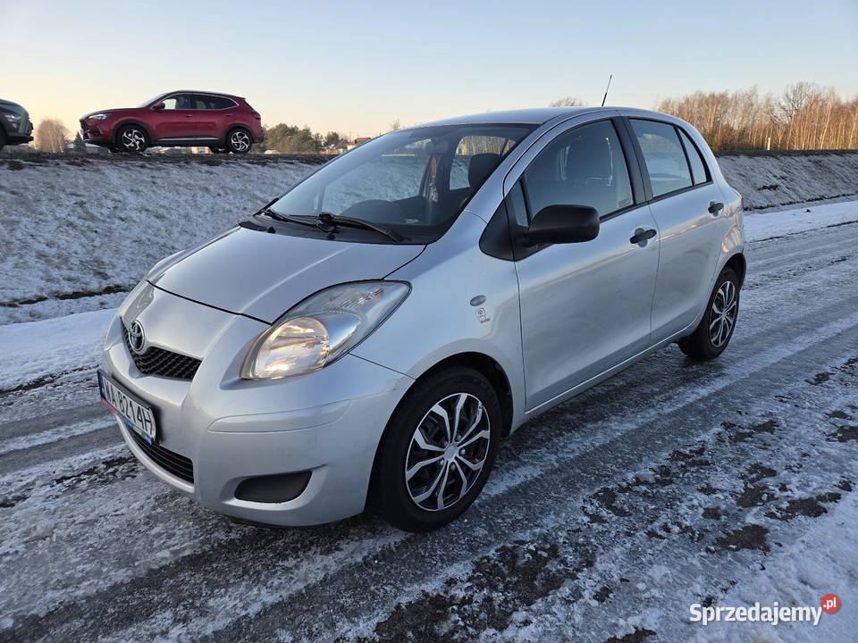 Toyota Yaris II 14 D4D 90 polift 200910r manualna Yaris Grodzisk Mazowiecki sprzedam