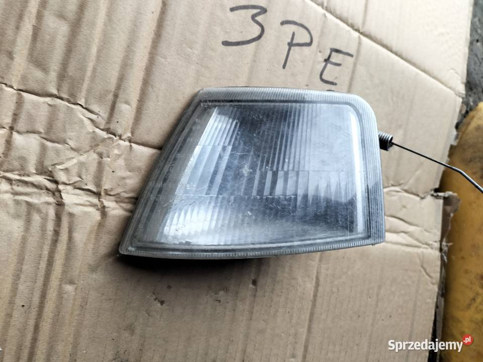 KIERUNKOWSKAZ MIGACZ LEWY SEAT TOLEDO 1 Kamień-Kolonia