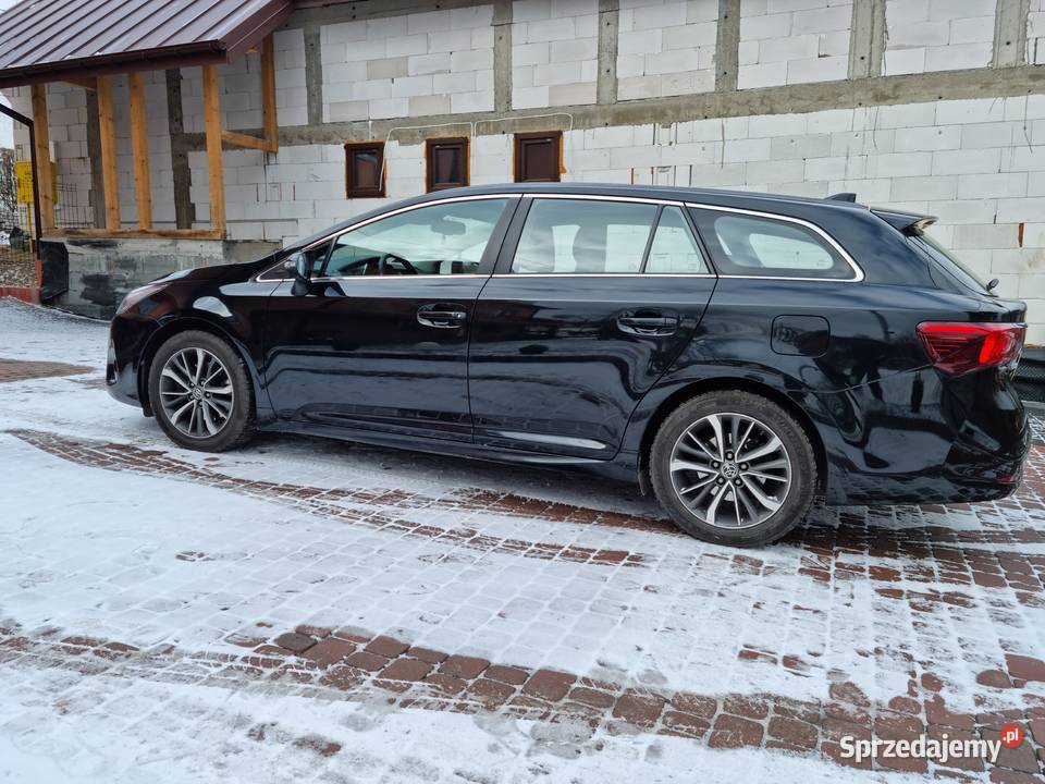 2017 Toyota avensis Nowy Sącz
