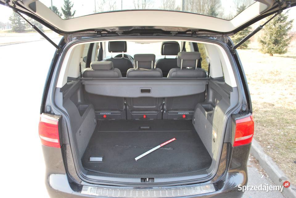 Volkswagen Touran Klima Czujniki Parkowania Hak 2000cm3 Touran Nowy Sącz