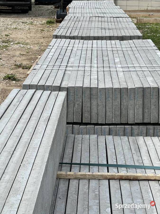 Ogrodzenie panelowe Końskie podmurówki betonowe